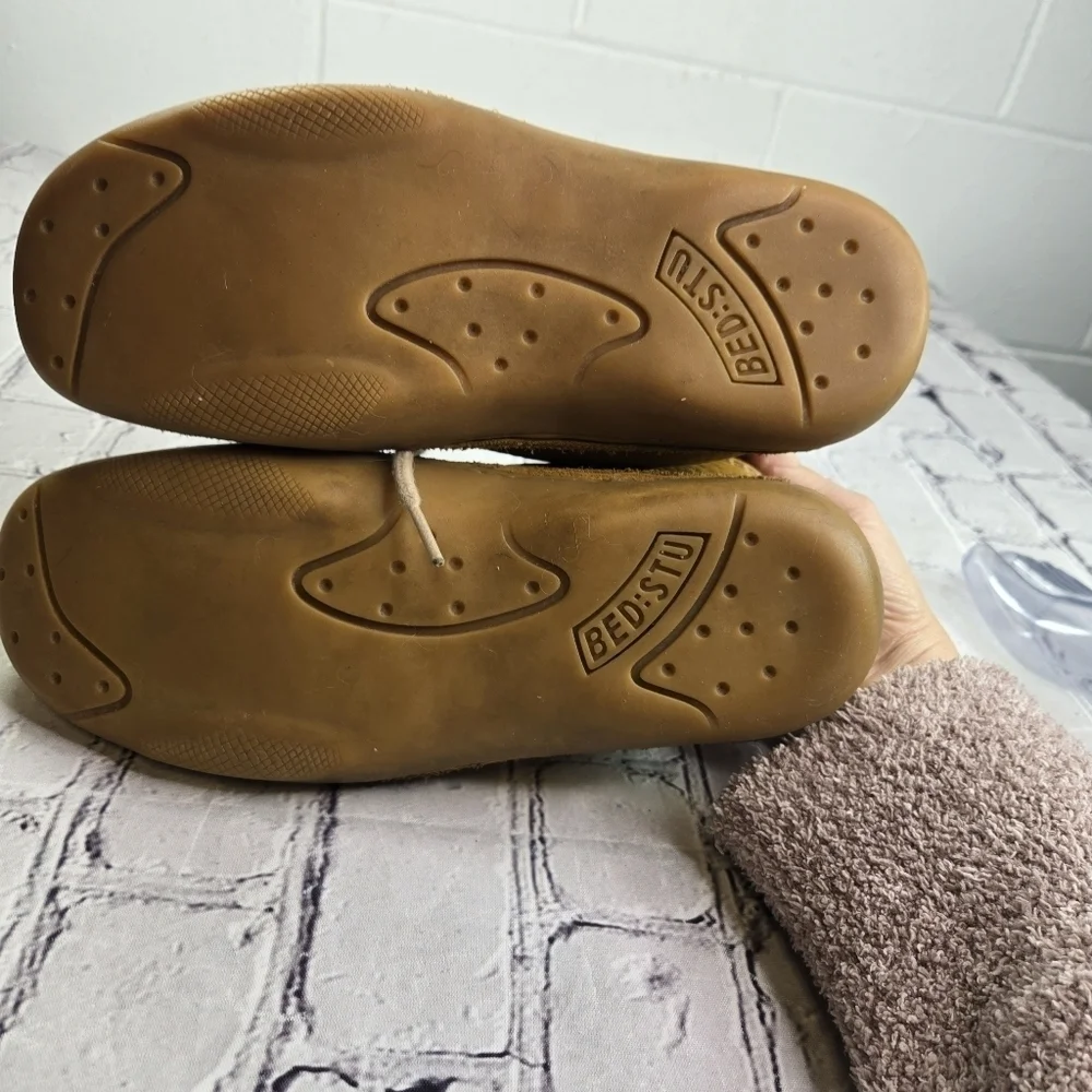 Bed Stu tan yellow pebbled leather moccasin chukka ankle boots